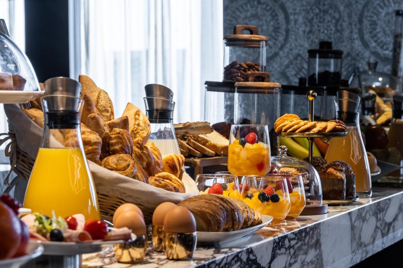 Hotel Howard Paris Orly Airport 4*